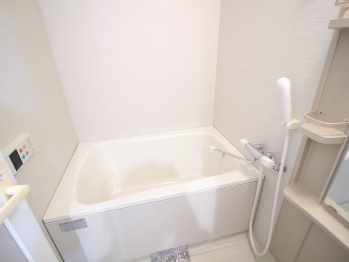 物件内観写真12　(バス／シャワールーム等)