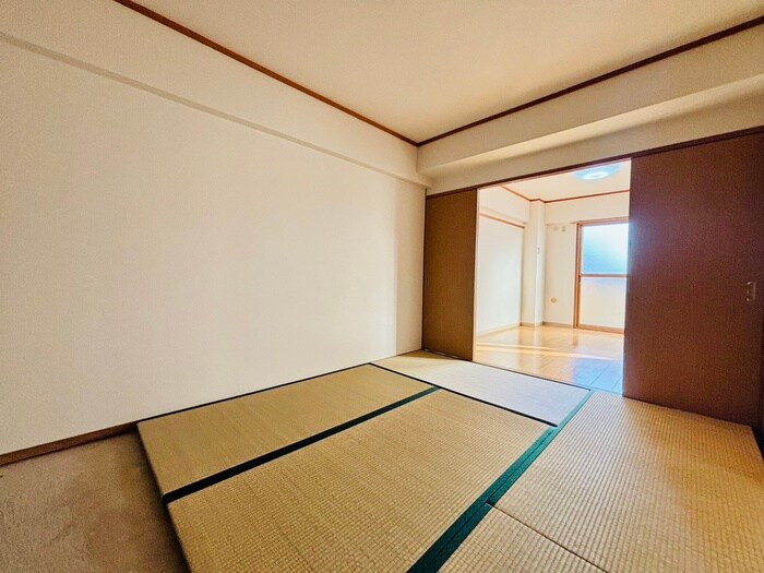 物件内観写真18　(居室)