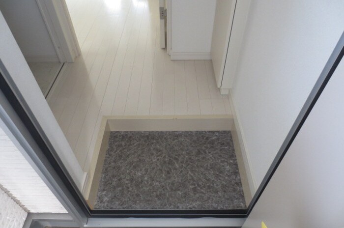 物件内観写真20　(玄関)