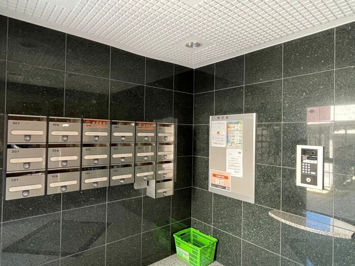 物件外観写真4　(建物設備)