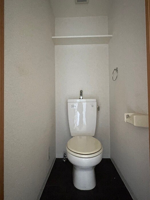 物件内観写真13　(トイレ)