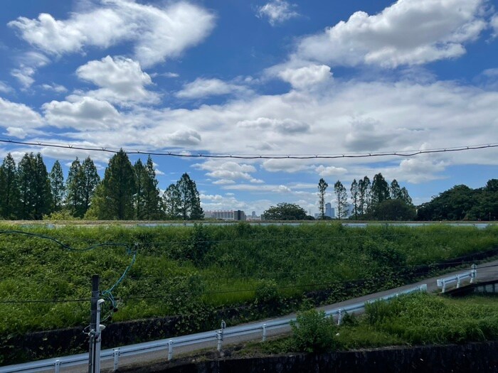 物件内観写真22　(室内からの展望)