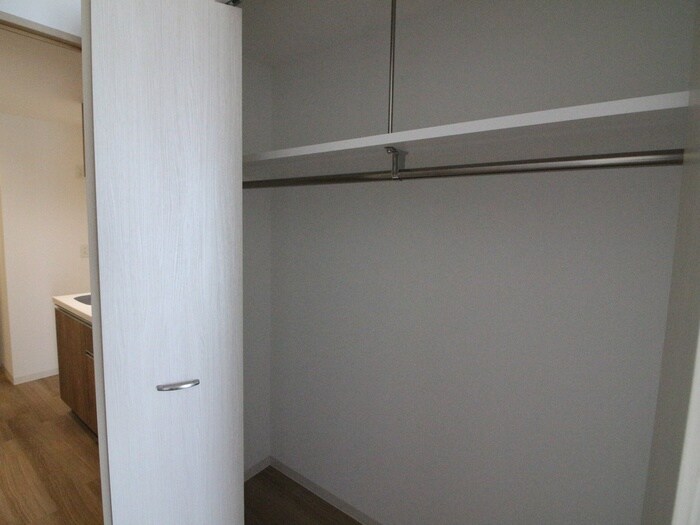 物件内観写真9　(収納)