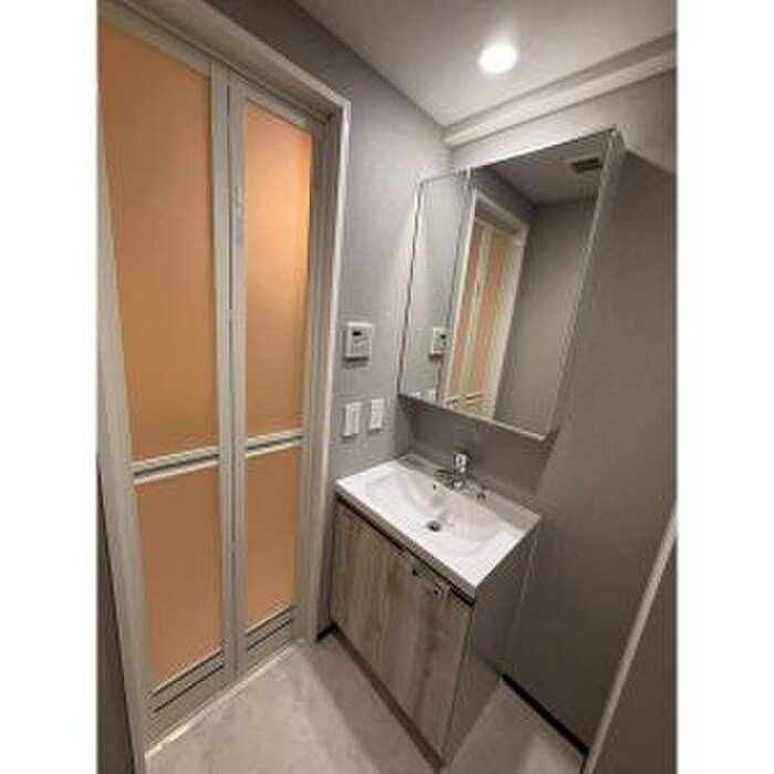 物件内観写真9　(洗面)