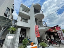 ハイツ名弘の外観写真