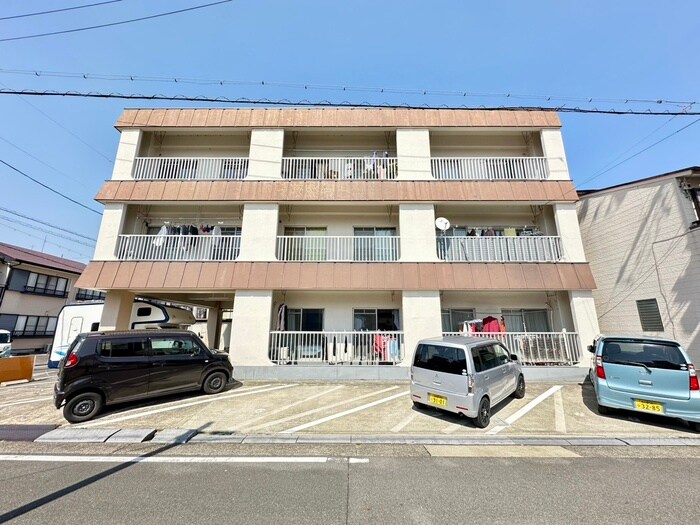 物件外観写真6　(外観写真)