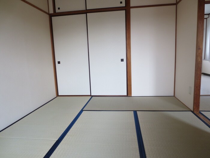 物件内観写真12　(居室)