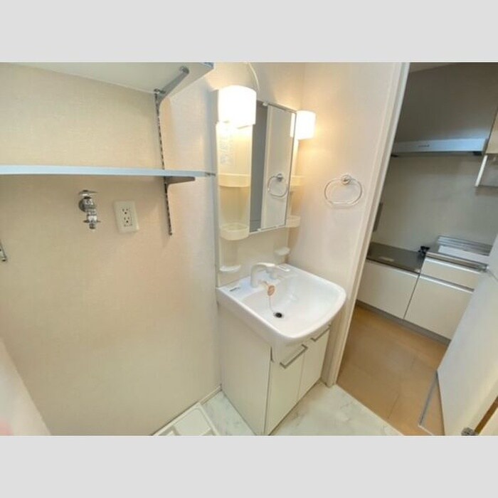 物件内観写真11　(洗面)