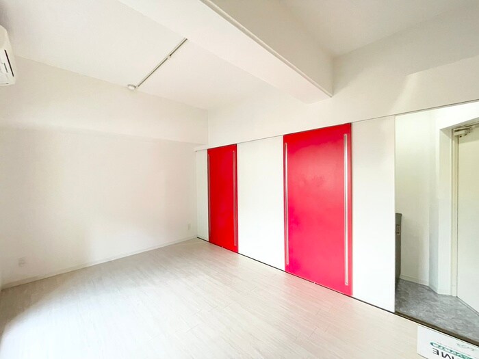 物件内観写真9　(居室)