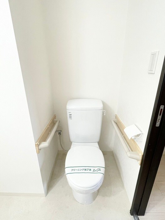 物件内観写真15　(トイレ)