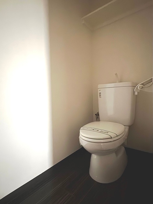 物件内観写真16　(トイレ)