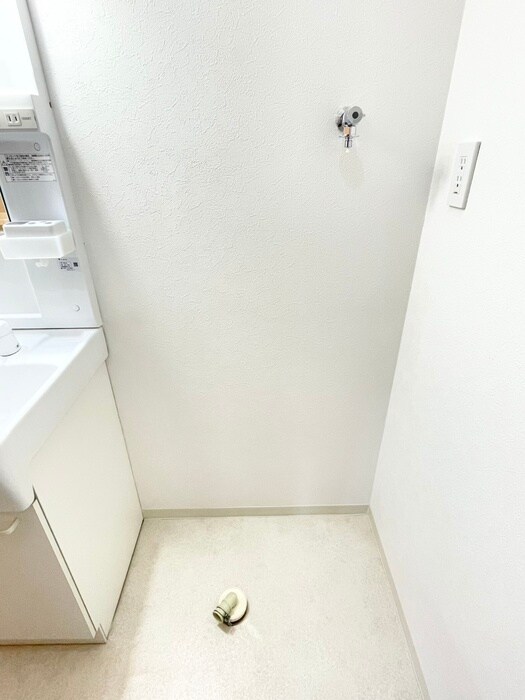 物件内観写真19　(洗濯機置場)