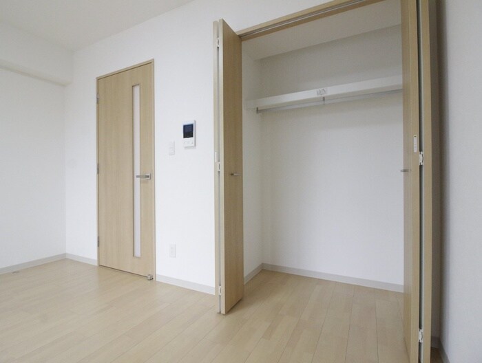 物件内観写真10　(収納)
