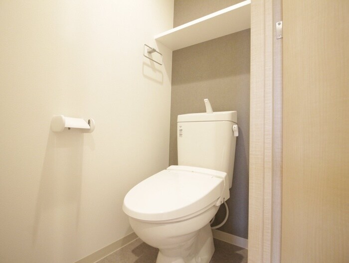 物件内観写真14　(トイレ)