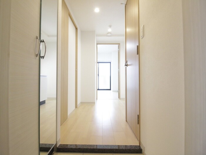 物件内観写真15　(廊下)