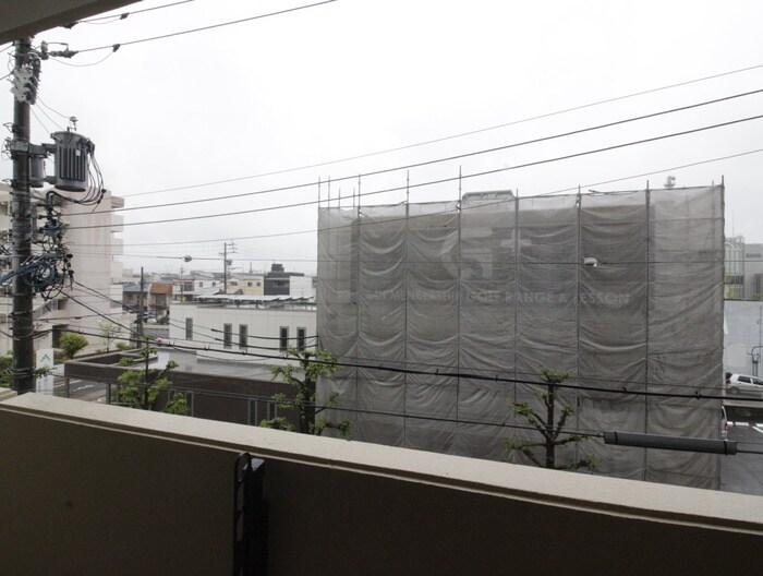 物件内観写真19　(室内からの展望)