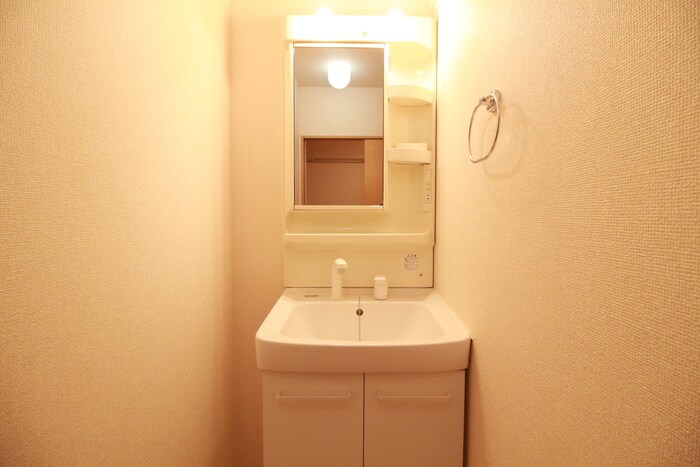 物件内観写真12　(洗面)