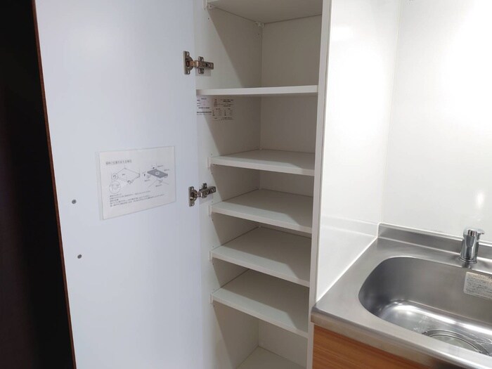 物件内観写真10　(靴箱)