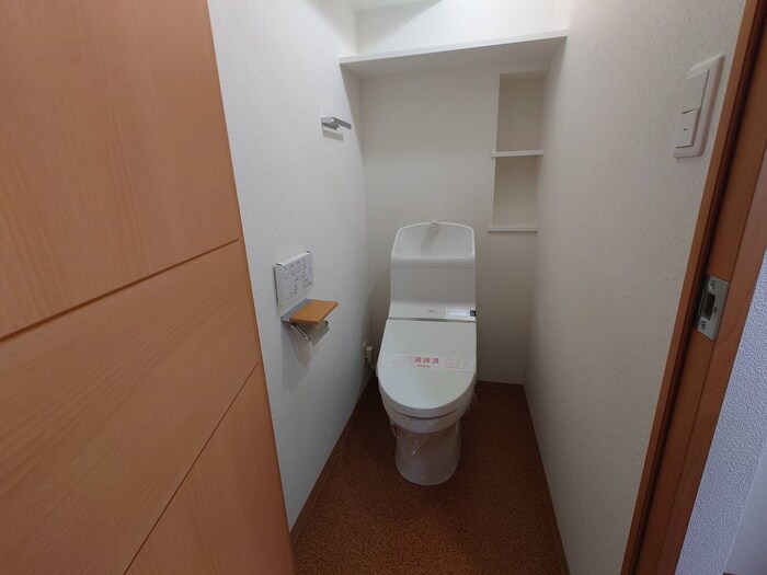 物件内観写真13　(トイレ)