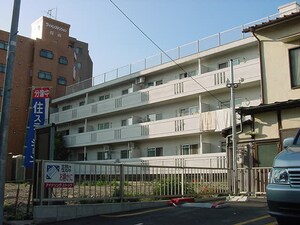 タウンハウス桜山外観写真