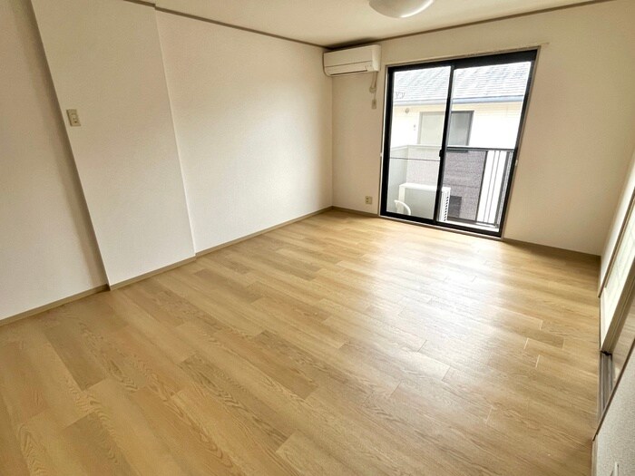 物件内観写真7　(居室)