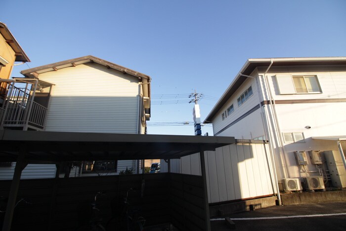 物件内観写真22　(室内からの展望)