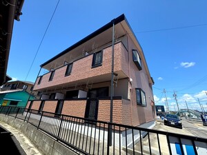 ラ．ピエス外観写真