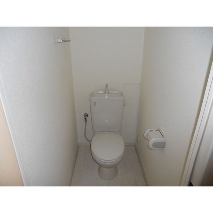 物件内観写真12　(トイレ)
