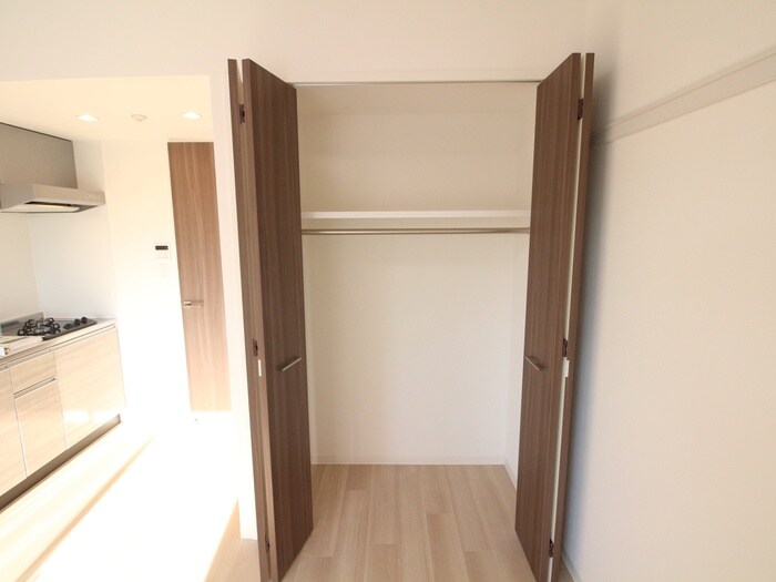 物件内観写真18　(収納)