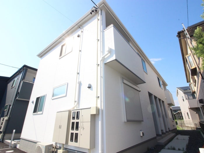 ﾘｰﾌﾞﾙﾌｧｲﾝ一宮市乾町2号棟の物件外観写真