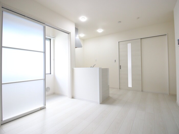 物件内観写真6　(居室)