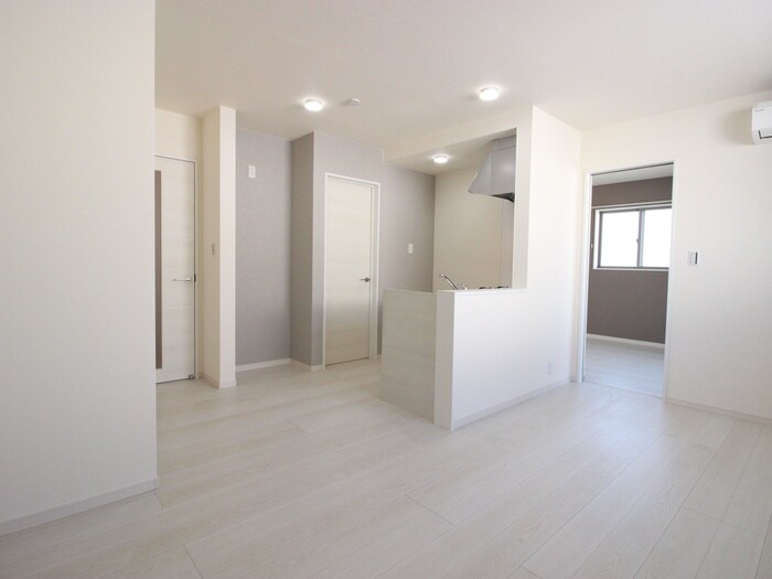 物件内観写真6　(居室)