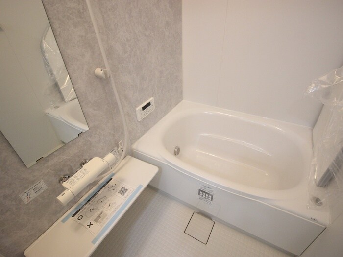 物件内観写真10　(バス／シャワールーム等)