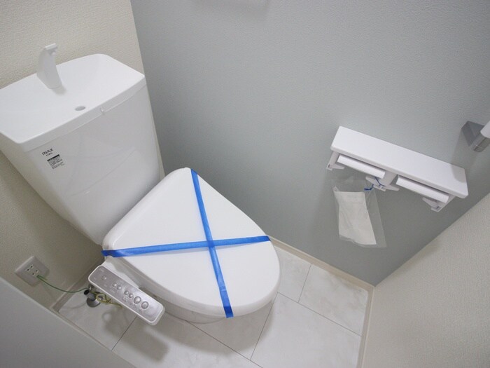 物件内観写真12　(トイレ)