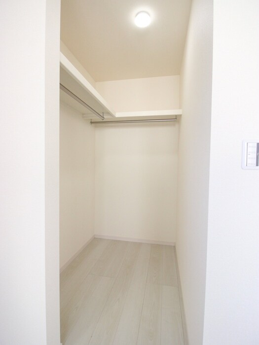 物件内観写真14　(収納)