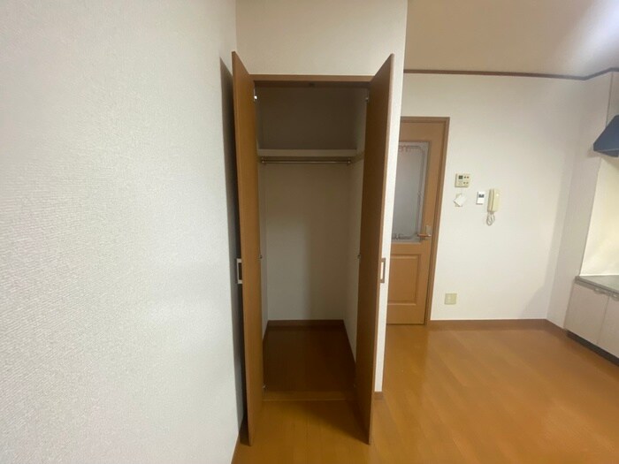 物件内観写真10　(収納)
