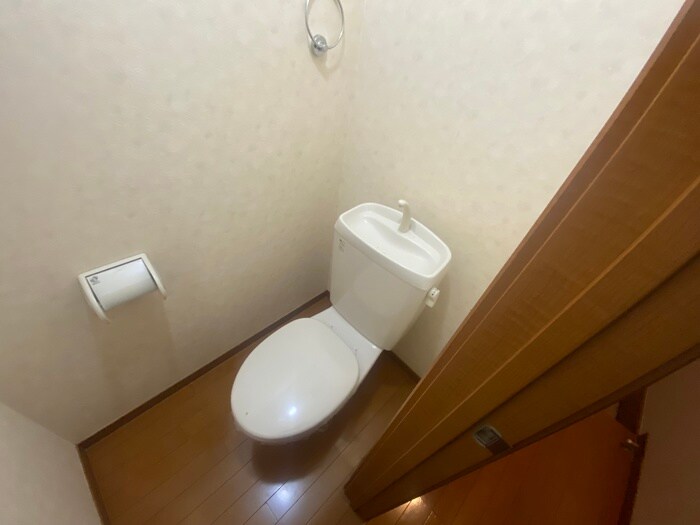 物件内観写真13　(トイレ)