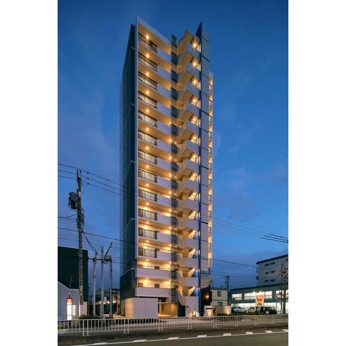 物件外観写真1　(外観写真)