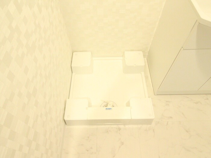 物件内観写真9　(洗濯機置場)