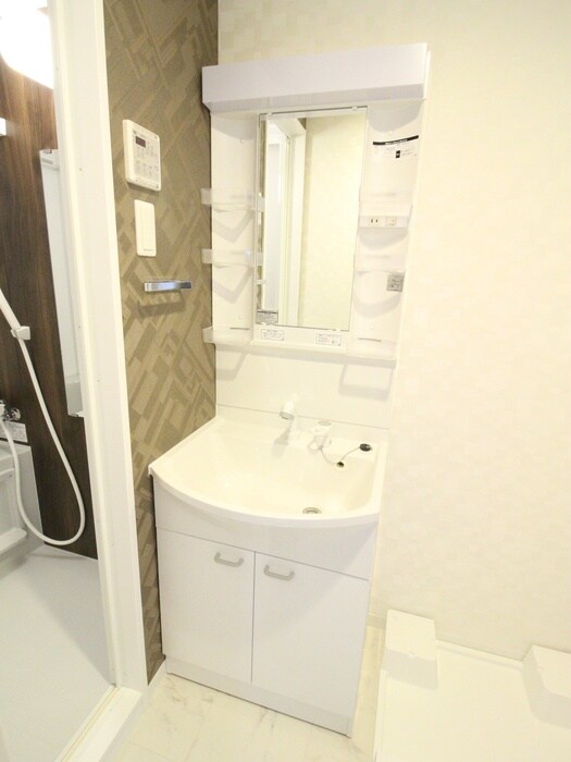 物件内観写真9　(洗面)