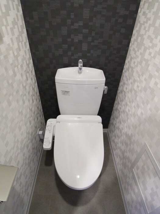 物件内観写真13　(トイレ)