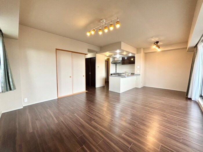 物件内観写真7　(居室)