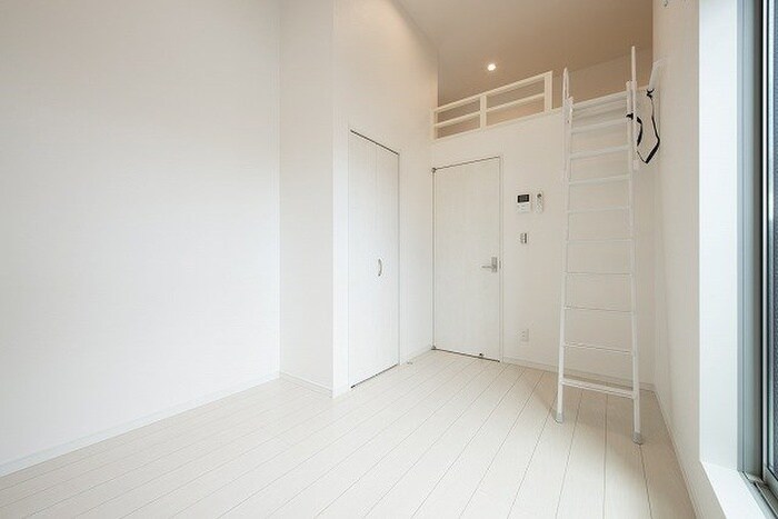 物件内観写真3　(居室)