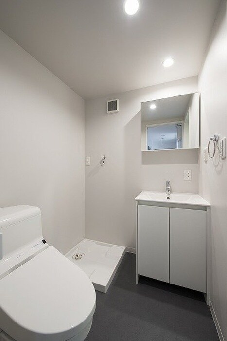 物件内観写真4　(洗面)