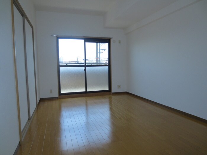 物件内観写真5　(居室)