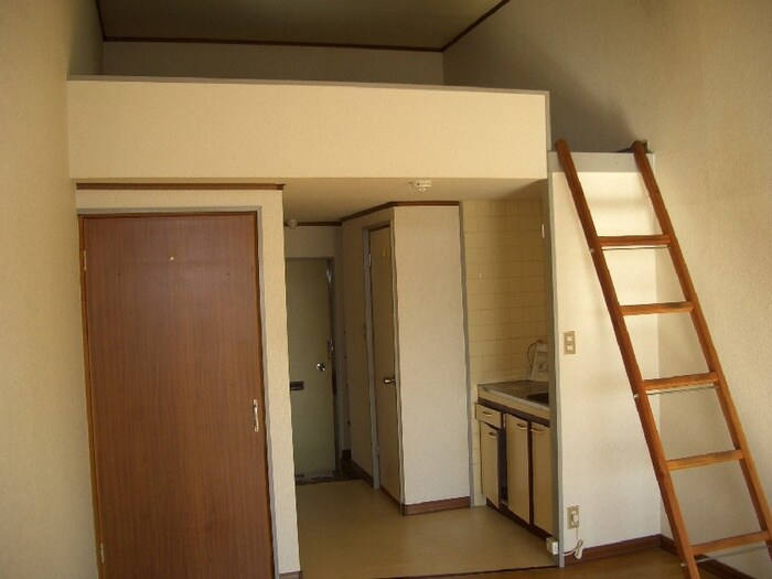 物件内観写真7　(居室)