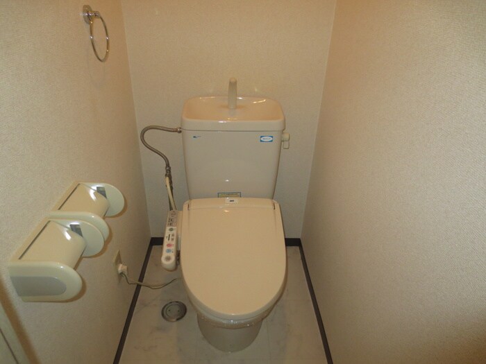 物件内観写真11　(トイレ)