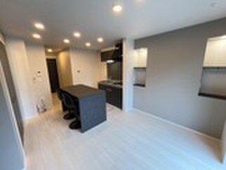 物件内観写真10　(居室)