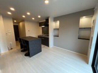 物件内観写真12　(居室)