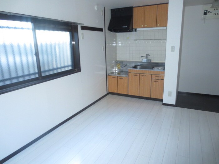 物件内観写真10　(居室)